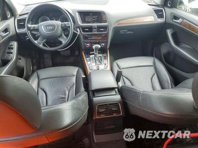 Zdjęcie 8 z 12 samochodu: 2013 AUDI Q5 PREMIUM HYBRID VIN:WA1C8AFP5DA007309 - miniatura