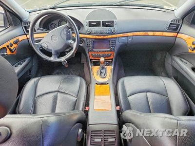 Zdjęcie 8 z 12 samochodu: 2006 MERCEDES-BENZ E 350 4MATIC VIN:WDBUF87J46X208457 - miniatura
