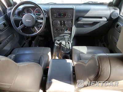 Zdjęcie 8 z 12 samochodu: 2007 JEEP WRANGLER SAHARA VIN:1J4GB59187L136381 - miniatura