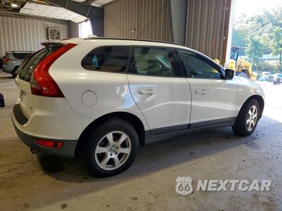 Trzecie zdjęcie samochodu z tyłu: 2010 VOLVO XC60 3.2 VIN:YV4960DL8A2075946 - miniatura