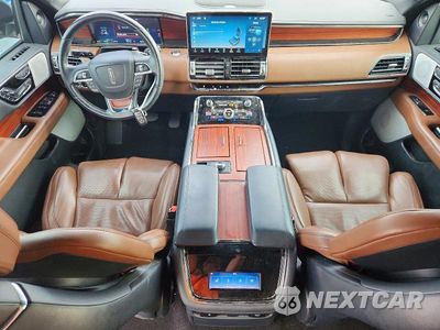 Zdjęcie 8 z 13 samochodu: 2024 LINCOLN NAVIGATOR L RESERVE VIN:5LMJJ3LG9REL09731 - miniatura