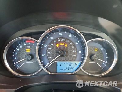 Zdjęcie 9 z 13 samochodu: 2015 TOYOTA COROLLA LE VIN:2T1BURHE1FC411150 - miniatura