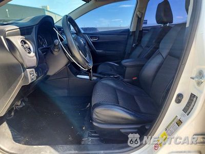 Zdjęcie 7 z 12 samochodu: 2017 TOYOTA COROLLA SE VIN:5YFBURHE8HP574638 - miniatura