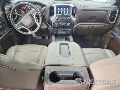 Zdjęcie 8 z 13 samochodu: 2020 CHEVROLET SILVERADO K3500 LTZ VIN:1GC4YUEYXLF273657 - miniatura