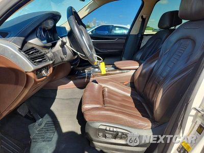 Zdjęcie 7 z 13 samochodu: 2016 BMW X5 XDRIVE35I VIN:5UXKR0C59G0P20914 - miniatura