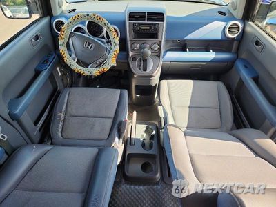 Zdjęcie 8 z 13 samochodu: 2006 HONDA ELEMENT LX VIN:5J6YH18386L010020 - miniatura