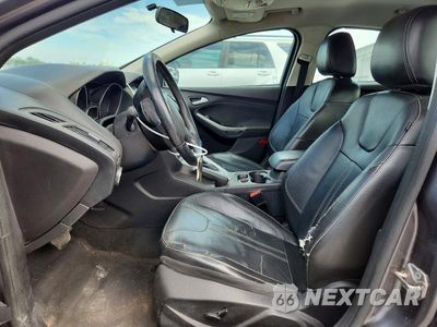 Zdjęcie 7 z 12 samochodu: 2014 FORD FOCUS SE VIN:1FADP3F2XEL368205 - miniatura