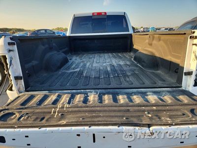 Zdjęcie 10 z 13 samochodu: 2019 RAM 1500 CLASSIC TRADESMAN VIN:3C6JR6DT4KG669735 - miniatura