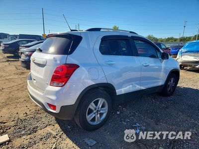 Trzecie zdjęcie samochodu z tyłu: 2019 CHEVROLET TRAX 1LT VIN:3GNCJLSB2KL365822 - miniatura