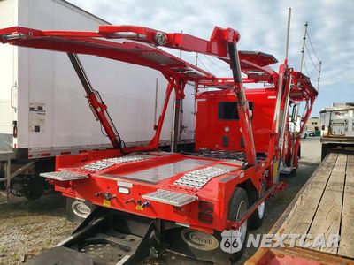 Trzecie zdjęcie samochodu z tyłu: 2025 PETERBILT 589 - CAR HAULER TRUCK VIN:1NPELP9X1SD722670 - miniatura