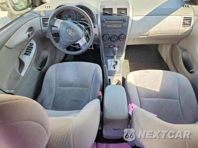 Zdjęcie 8 z 12 samochodu: 2010 TOYOTA COROLLA LE VIN:JTDBU4EE4AJ076227 - miniatura
