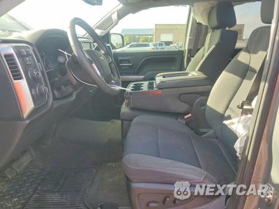 Zdjęcie 7 z 12 samochodu: 2017 CHEVROLET SILVERADO K1500 LT VIN:3GCUKREC6HG246884 - miniatura