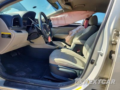 Zdjęcie 7 z 12 samochodu: 2017 HYUNDAI ELANTRA SE VIN:5NPD74LF8HH112953 - miniatura