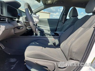 Zdjęcie 7 z 13 samochodu: 2026 HYUNDAI ELANTRA SEL SPORT VIN:KMHLM4DG2TU212648 - miniatura