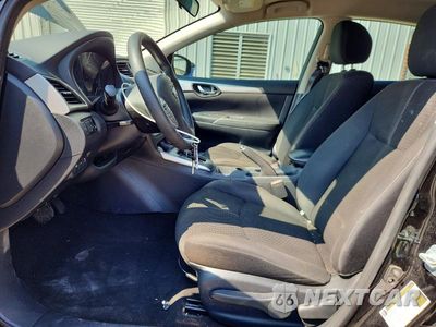 Zdjęcie 7 z 13 samochodu: 2017 NISSAN SENTRA S VIN:3N1AB7AP8HY240310 - miniatura