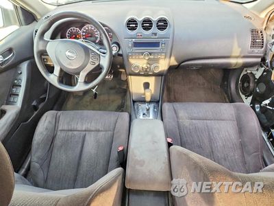 Zdjęcie 8 z 12 samochodu: 2012 NISSAN ALTIMA 2.5 VIN:1N4AL2AP1CN501818 - miniatura