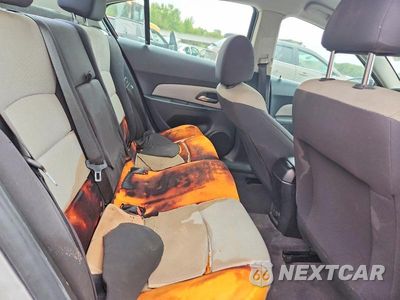 Zdjęcie 10 z 12 samochodu: 2012 CHEVROLET CRUZE LS VIN:1G1PC5SHXC7292038 - miniatura