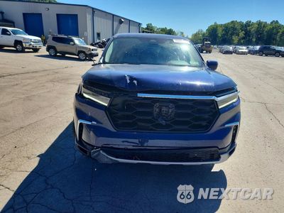 Piąte zdjęcie samochodu w środku: 2025 HONDA PILOT EXL VIN:5FNYG1H47SB112620 - miniatura