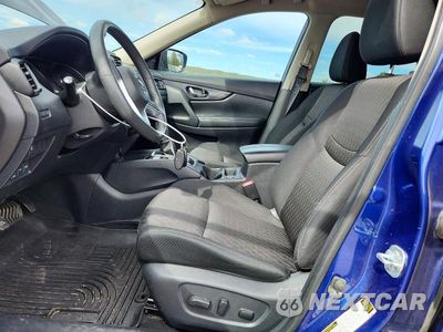 Zdjęcie 7 z 13 samochodu: 2017 NISSAN ROGUE SV VIN:KNMAT2MV5HP584623 - miniatura