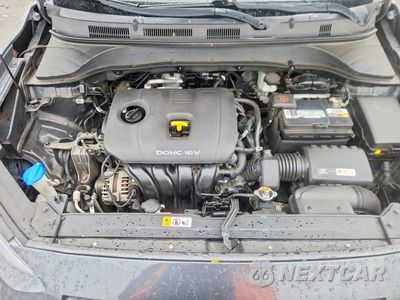 Zdjęcie 12 z 13 samochodu: 2020 HYUNDAI KONA SE VIN:KM8K1CAA4LU463945 - miniatura