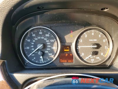 Zdjęcie 9 z 12 samochodu: 2009 BMW 328 I SULEV VIN:WBAWR33589P460131 - miniatura
