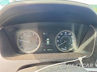 Zdjęcie 9 z 12 samochodu: 2015 HYUNDAI SONATA LIMITED VIN:5NPE34AF2FH162635 - miniatura