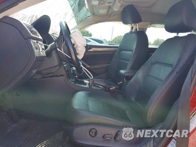 Zdjęcie 7 z 13 samochodu: 2017 VOLKSWAGEN PASSAT SE VIN:1VWBT7A34HC086244 - miniatura