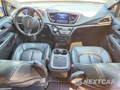 Zdjęcie 8 z 13 samochodu: 2018 CHRYSLER PACIFICA TOURING L PLUS VIN:2C4RC1EG5JR226701 - miniatura