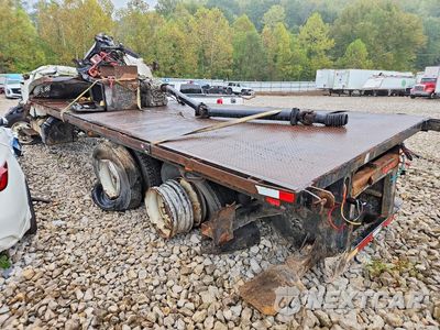 Drugie zdjęcie samochodu z przodu: 2020 FREIGHTLINER M2 106 MED - FLATBED TRUCK VIN:1FVHCYFEXLHLZ3625 - miniatura