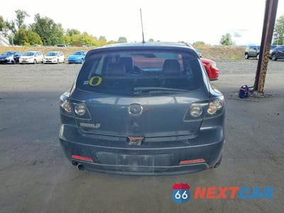 Zdjęcie 6 z 12 samochodu: 2005 MAZDA 3 HATCHBACK VIN:JM1BK143851264775 - miniatura