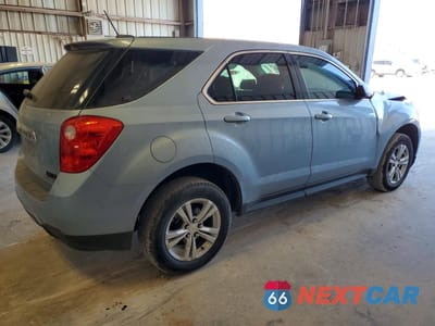Trzecie zdjęcie samochodu z tyłu: 2015 CHEVROLET EQUINOX LS VIN:2GNALAEK0F6110212 - miniatura