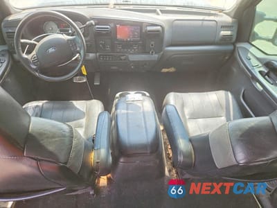Zdjęcie 8 z 12 samochodu: 2005 FORD F250 SUPER DUTY VIN:1FTSW21P85EC90920 - miniatura