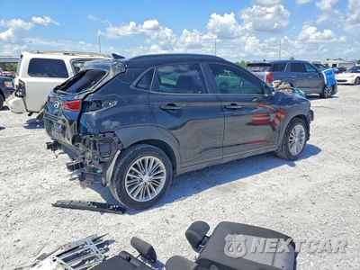 Trzecie zdjęcie samochodu z tyłu: 2019 HYUNDAI KONA SEL VIN:KM8K62AA6KU351545 - miniatura