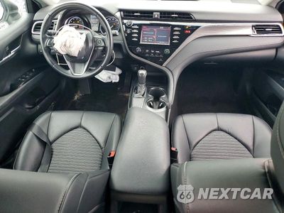 Zdjęcie 8 z 12 samochodu: 2018 TOYOTA CAMRY SE VIN:4T1B11HK4JU616422 - miniatura