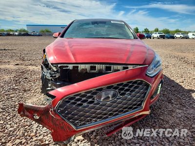 Piąte zdjęcie samochodu w środku: 2019 HYUNDAI SONATA LIMITED VIN:5NPE34AF9KH759825 - miniatura