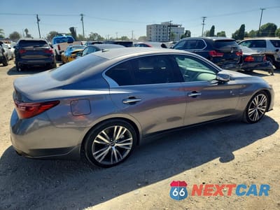 Trzecie zdjęcie samochodu z tyłu: 2018 INFINITI Q50 3.0T SPORT VIN:JN1EV7AP6JM354680 - miniatura