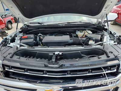 Zdjęcie 12 z 13 samochodu: 2024 CHEVROLET SUBURBAN K1500 LT VIN:1GNSKCKD9RR232634 - miniatura