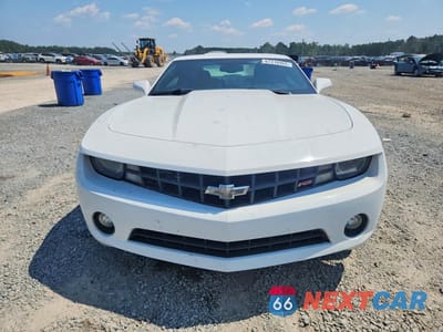 Piąte zdjęcie samochodu w środku: 2012 CHEVROLET CAMARO LT VIN:2G1FC1E38C9197920 - miniatura