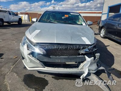 Piąte zdjęcie samochodu w środku: 2020 HYUNDAI ELANTRA SEL VIN:5NPD84LF8LH507849 - miniatura