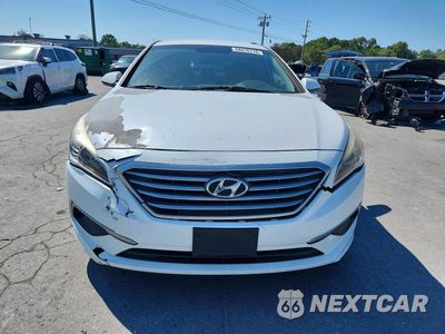 Piąte zdjęcie samochodu w środku: 2017 HYUNDAI SONATA SE VIN:5NPE24AF0HH517131 - miniatura
