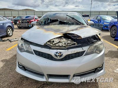 Piąte zdjęcie samochodu w środku: 2013 TOYOTA CAMRY SE VIN:4T1BF1FK7DU661489 - miniatura
