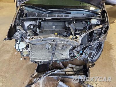 Zdjęcie 12 z 14 samochodu: 2014 TOYOTA SIENNA LE VIN:5TDKK3DC3ES457849 - miniatura