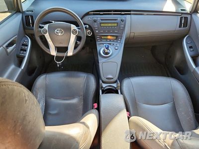Zdjęcie 8 z 12 samochodu: 2010 TOYOTA PRIUS III VIN:JTDKN3DU5A0207123 - miniatura