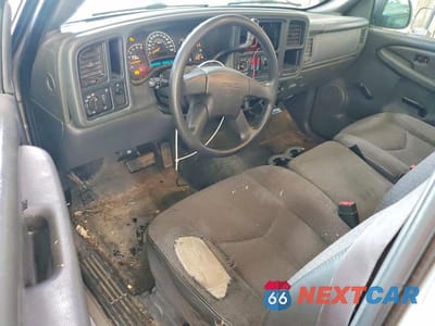 Zdjęcie 8 z 12 samochodu: 2005 GMC NEW SIERRA C1500 VIN:1GTEC14X55Z323781 - miniatura
