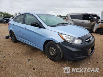 Czwarte zdjęcie samochodu z boku: 2013 HYUNDAI ACCENT GLS VIN:KMHCT4AE4DU386129 - miniatura
