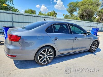 Trzecie zdjęcie samochodu z tyłu: 2013 VOLKSWAGEN JETTA GLI VIN:3VW467AJ5DM417081 - miniatura