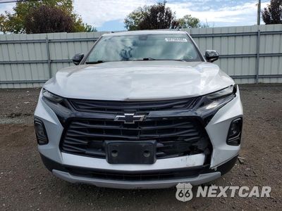 Piąte zdjęcie samochodu w środku: 2022 CHEVROLET BLAZER 2LT VIN:3GNKBHR45NS116924 - miniatura