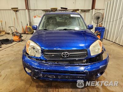Piąte zdjęcie samochodu w środku: 2005 TOYOTA RAV4 BASE VIN:JTEHD20V256024850 - miniatura