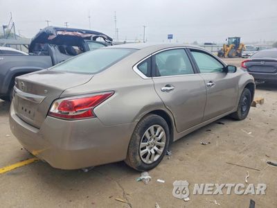 Trzecie zdjęcie samochodu z tyłu: 2015 NISSAN ALTIMA 2.5 S VIN:1N4AL3AP7FC101168 - miniatura