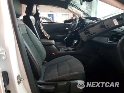Zdjęcie 7 z 13 samochodu: 2023 CHEVROLET EQUINOX RS VIN:3GNAXWEG0PL103416 - miniatura
